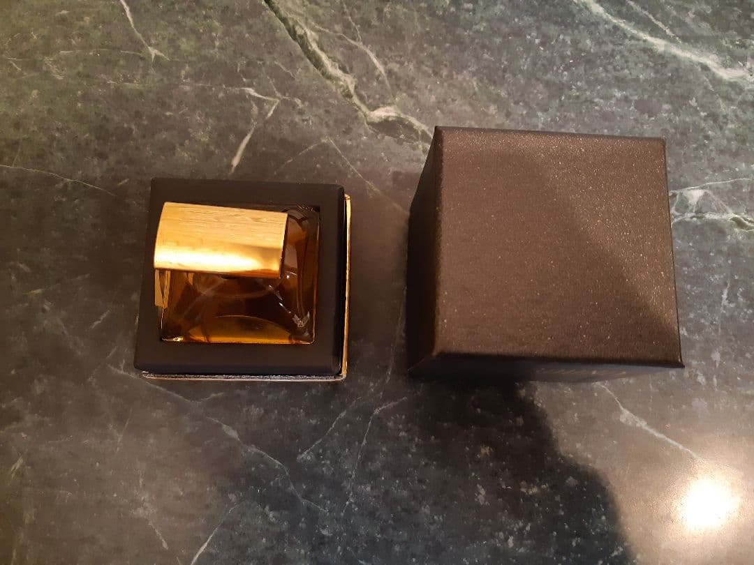 エスティローダー　SPELL BOUND PARFUM 7.5ml