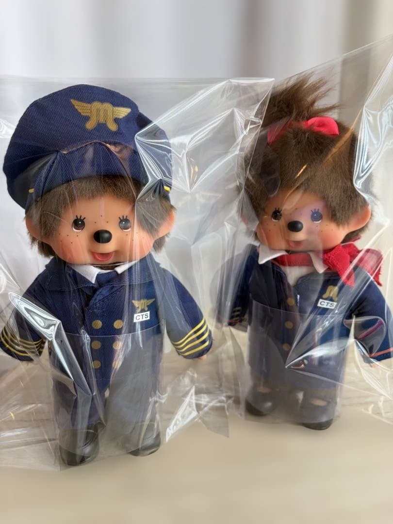 新千歳空港限定 モンチッチ パイロットと客室乗務員 - メルカリ