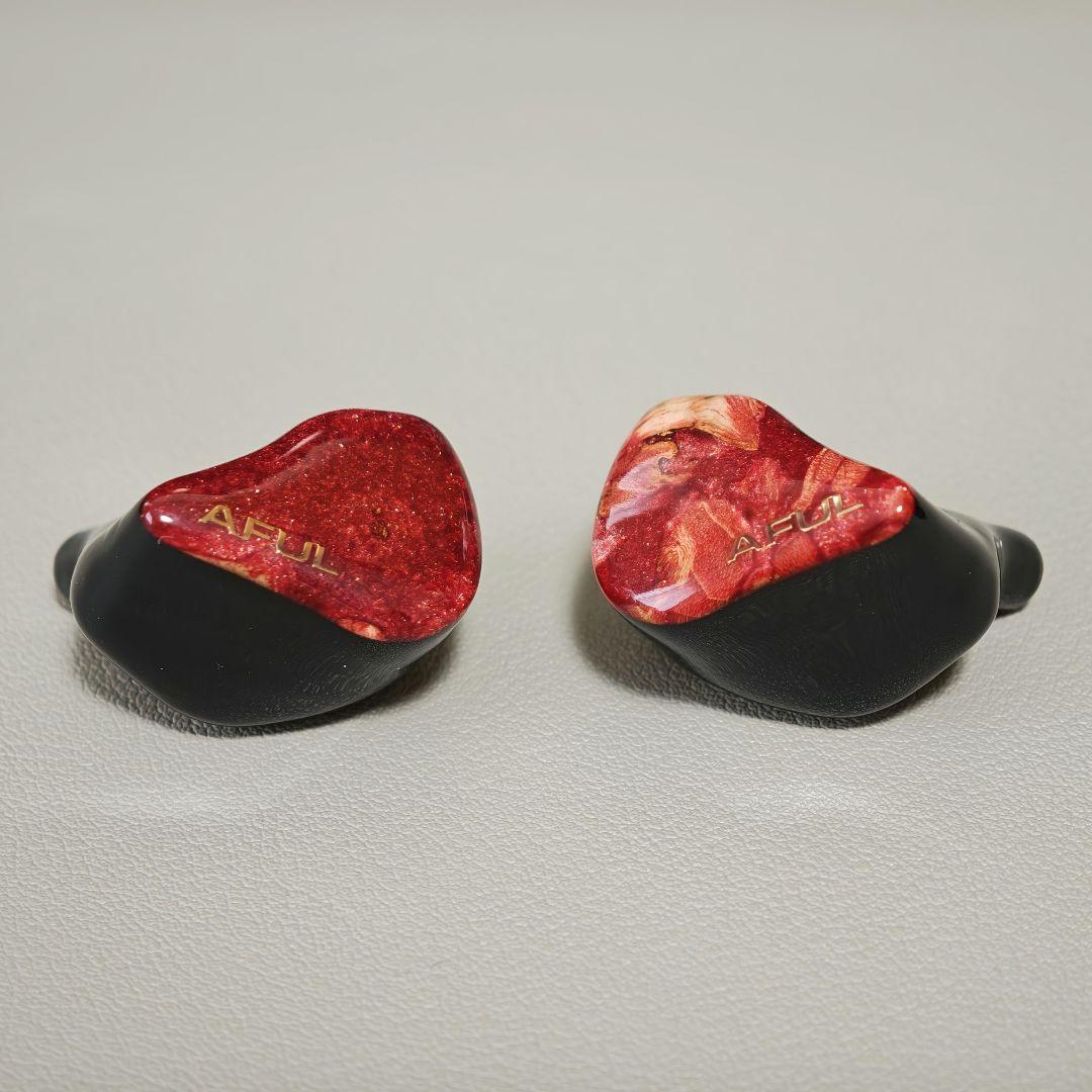 美品】AFUL DAWN-X 有線イヤホン - メルカリ