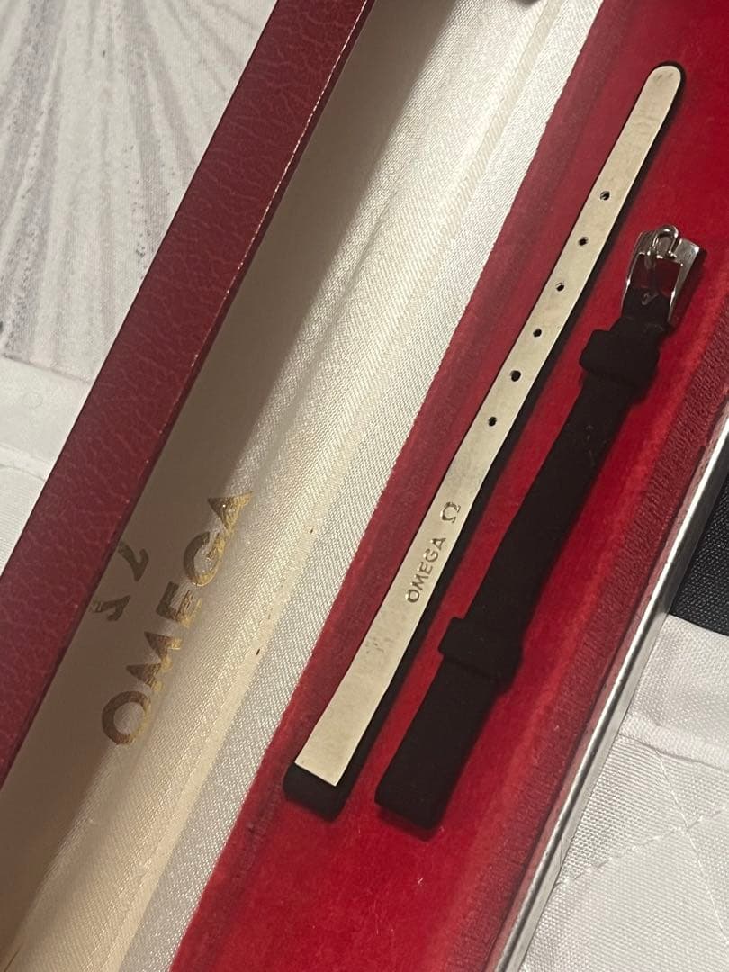 Omega 2個citizen &seiko 箱とストラップ付属。腕時計 - メルカリ