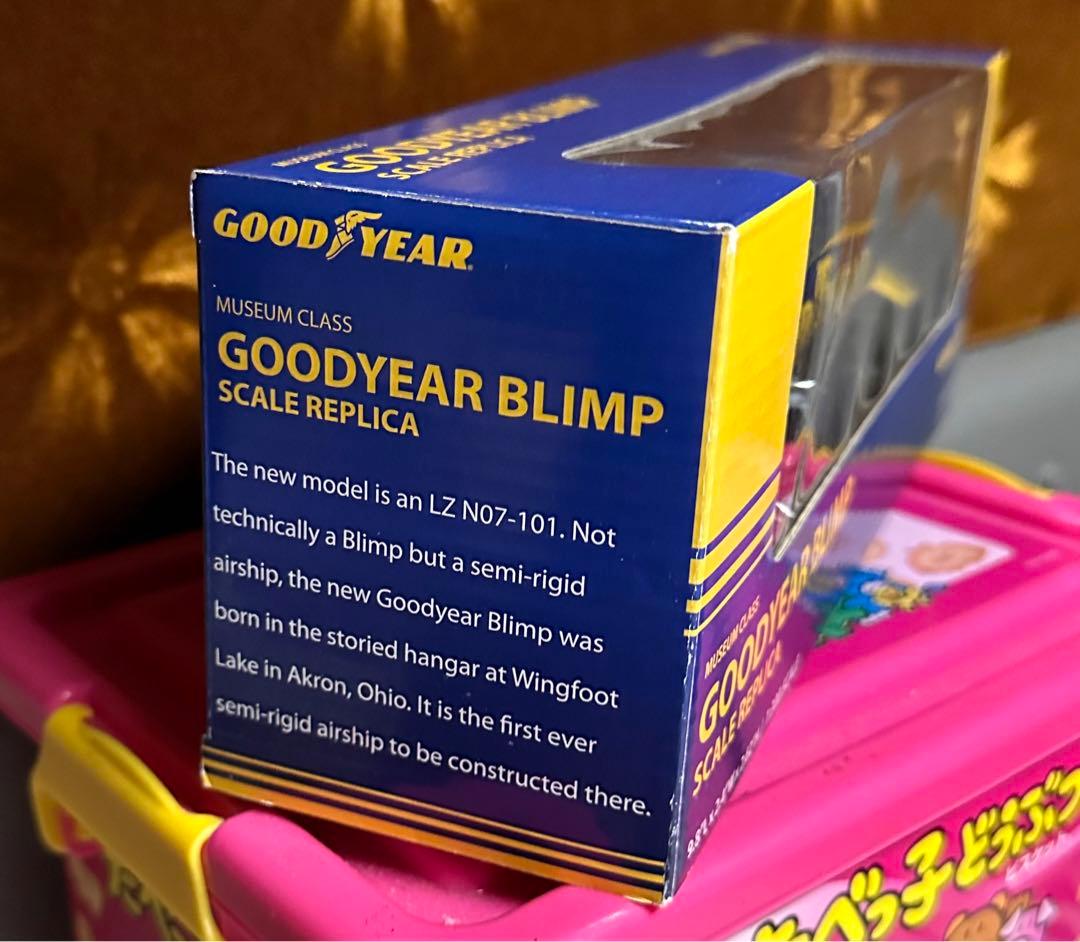 希少非売品 デコトラ GOODYEAR 飛行船フィギュア プラモ グッドイヤー