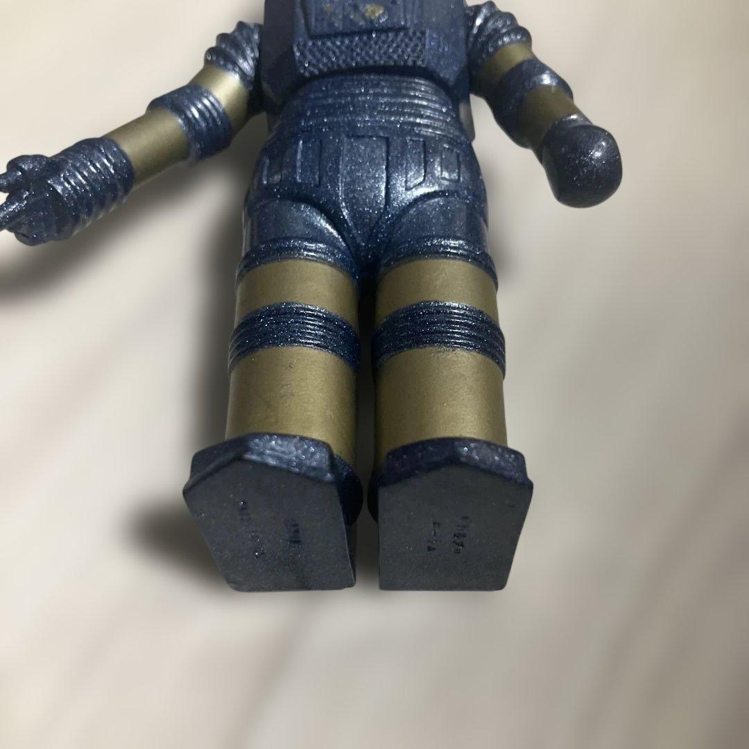 ウルトラ怪獣 ユートム サンプル？中国バンダイ？ - メルカリ