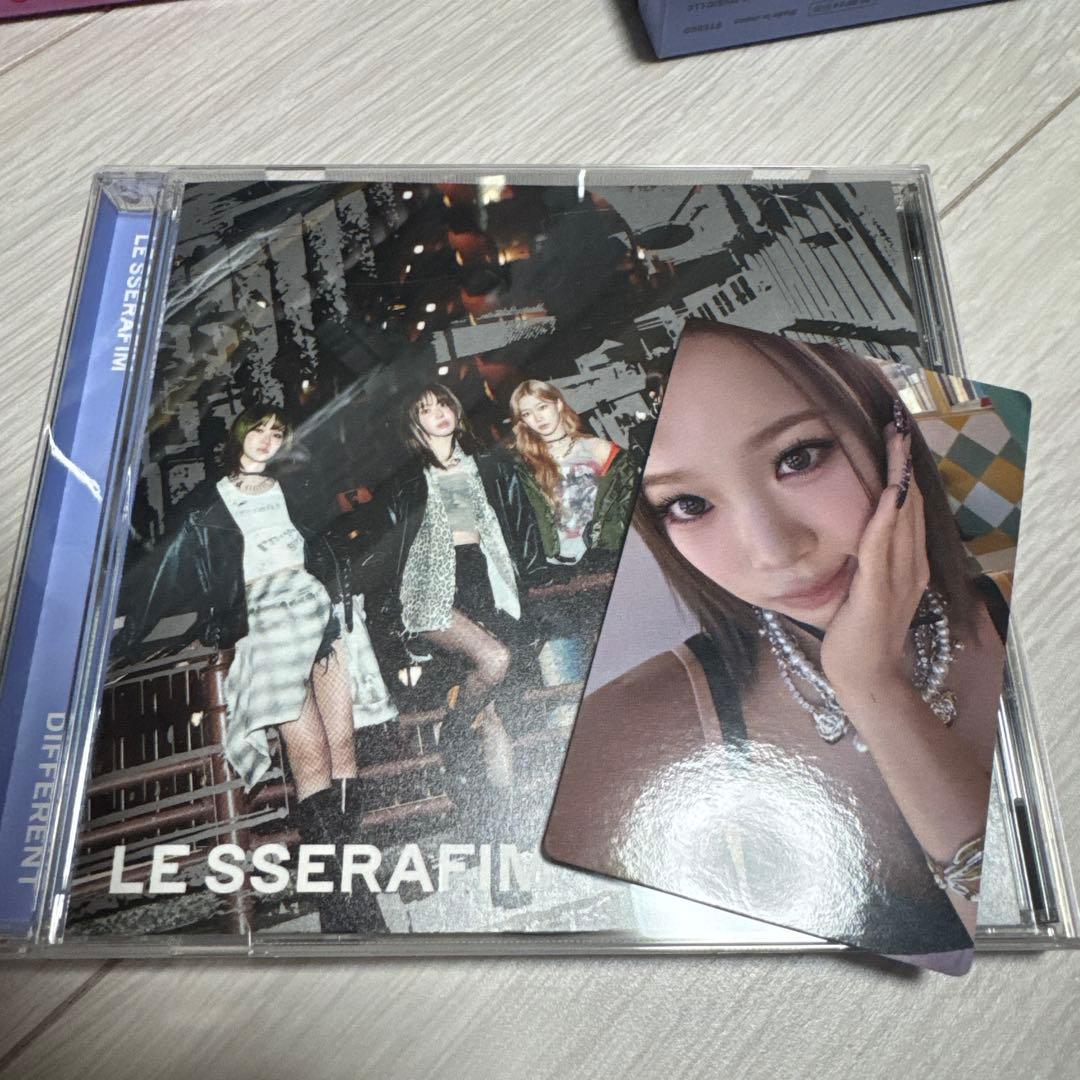 ルセラフィム アルバム トレカ LE SSERAFIM DIFFERENT - メルカリ