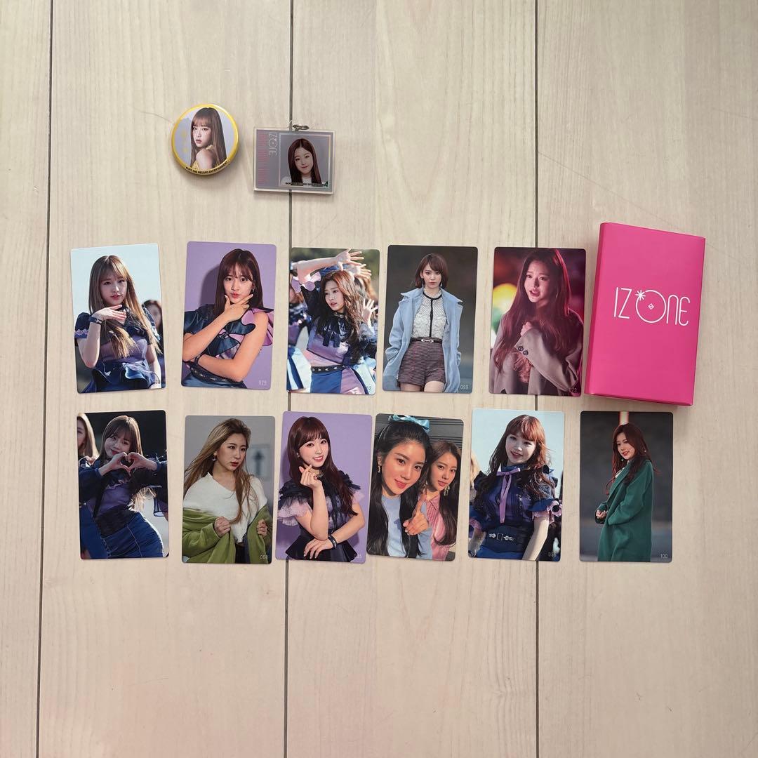 IZ*ONE アルバム&グッズまとめ売り - メルカリ