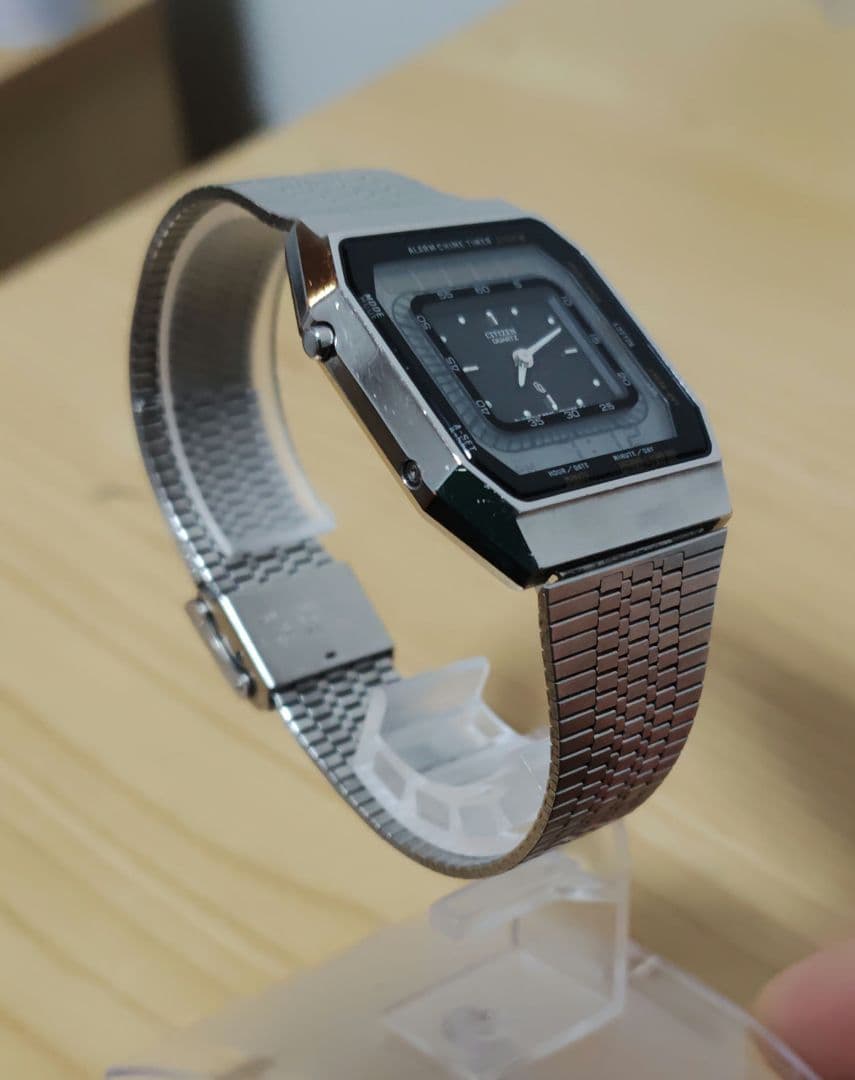 CITIZEN アナデジ 4-082911 ランサー 稼働品 CITIZEN レコードレーベル