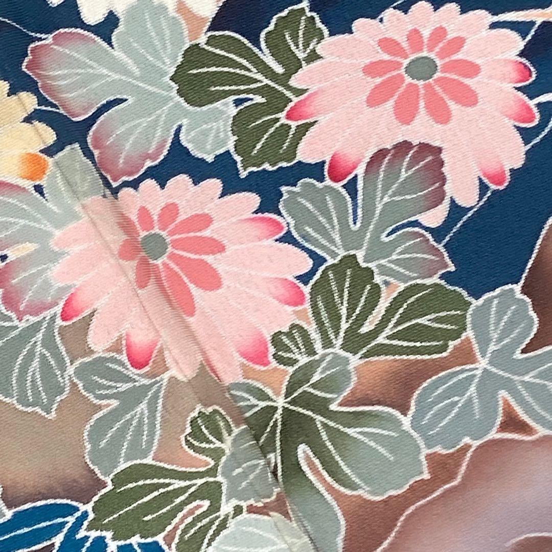 3110］黒留袖 美品 鴛鴦 作家物 比翼付 友禅 五つ紋 蔦 正絹 着物 袷