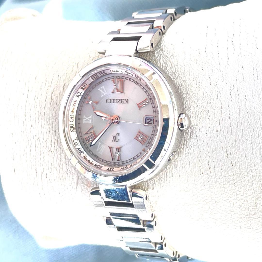 美品❣クロッシー xCティタニアライン シルバー 電波ソーラー H240