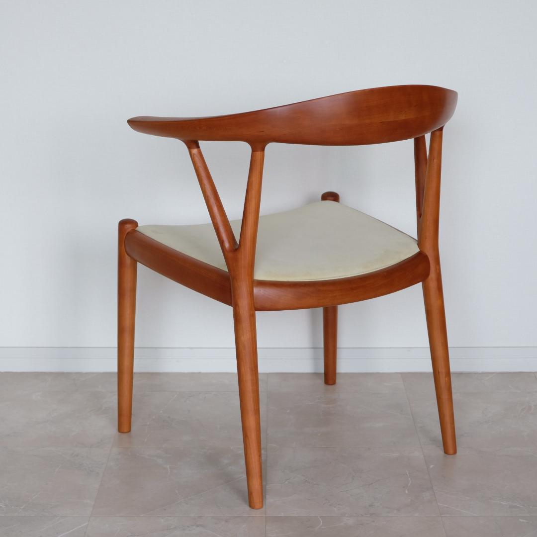 k*2様 【美品｜メンテ済み】Vチェア 家具蔵（KAGURA） チェリー材②