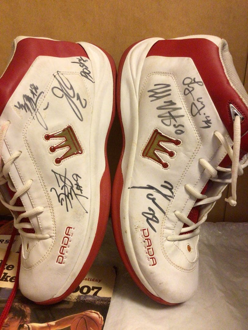 bjリーグ開幕〜連覇 大阪エヴェッサ MVP選手支給 非売品グッズ サイン