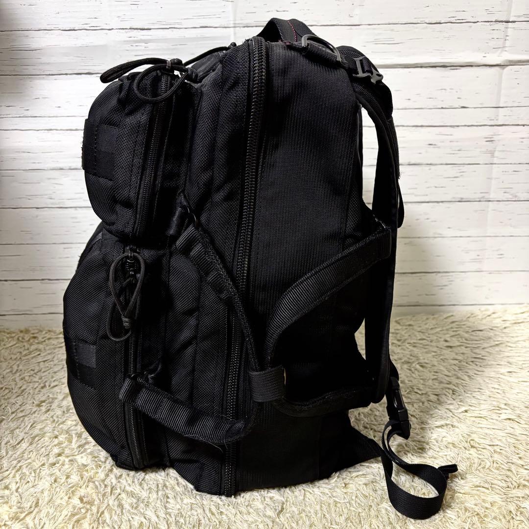 極美品 ブリーフィング ビームス 別注 ネオトリニティライナービジネス