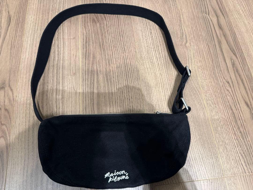 adavy様専用] DOUBLE BOLD FOX HEAD BUMBAG - メルカリ