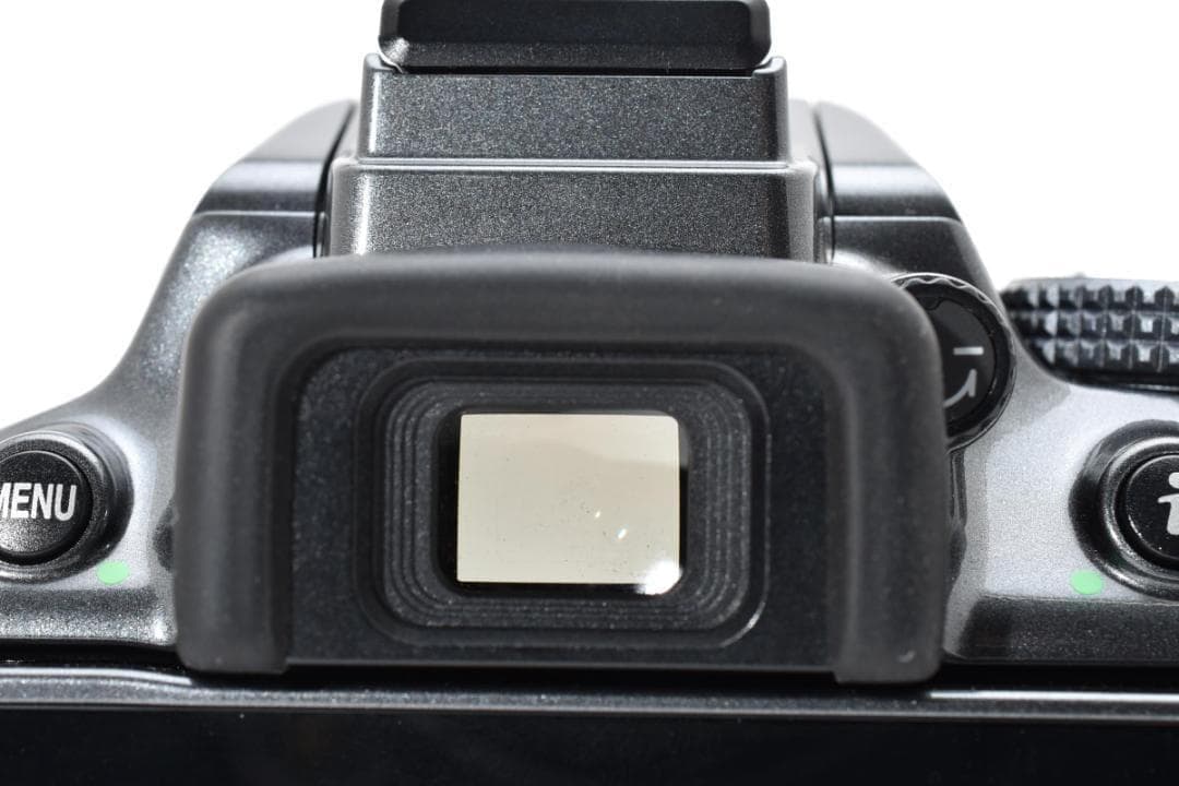 ショット数994回✨ほぼ新品✨希少グレー✨Nikon D5300 Wレンズセット