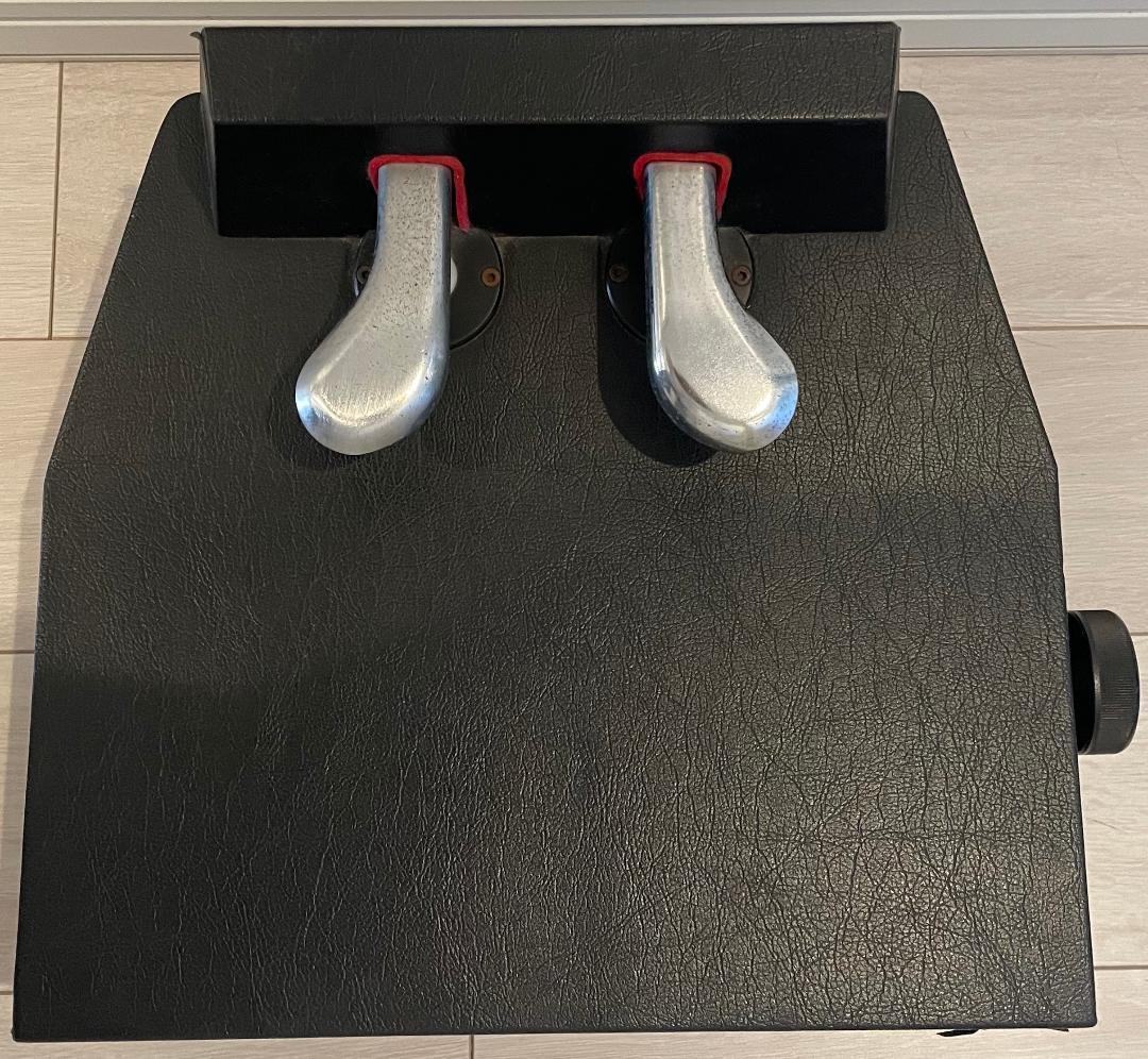 shirokuro様 ムツミ ピアノ補助ペダル M60 M-60 楽天市場】【セール開催中】【M-60 クリア窓タイプ】 ピアノ補助ペダル