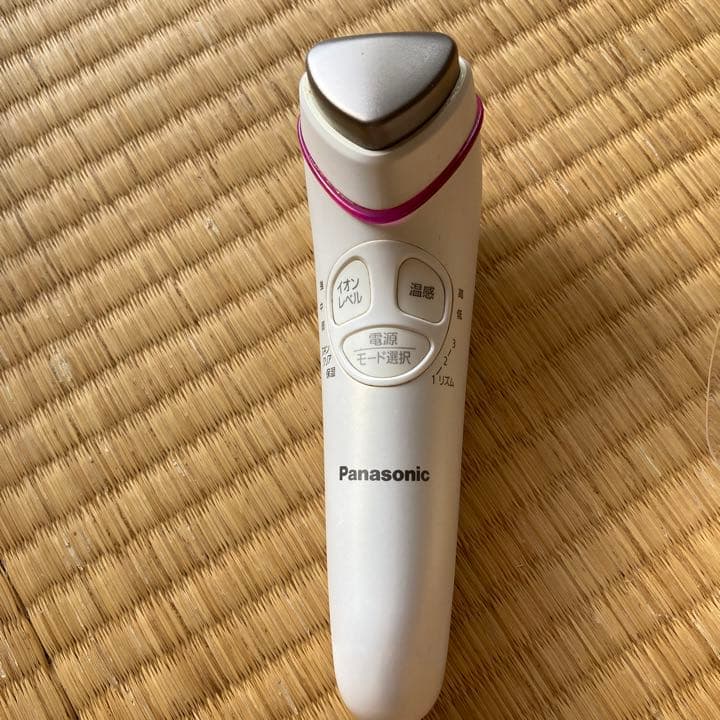 Panasonic EH-ST51充電式 概要 イオンエフェクター〈温感タイプ〉 EH-ST51 | フェイスケア