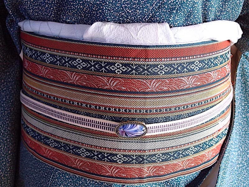 未使用 織りの八寸名古屋帯（縞に抽象唐草文）正絹美品 - メルカリ