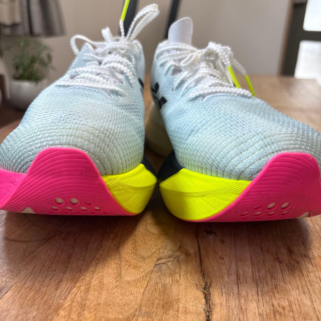 室内試し履きのみアシックス メタスピードスカイパリ 28cm - メルカリ