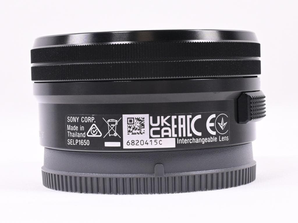 【ほぼ新品】 ソニー VLOGCAM ZV-E10 レンズキット 《SC数31》