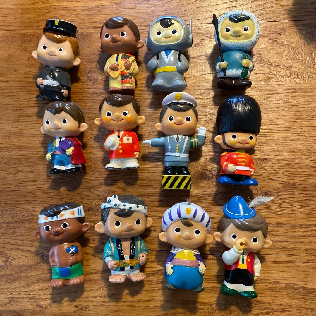 富士銀行　ぼくちゃん　貯金箱　12体 🪙 ・ みずほ銀行の前身の富士銀行 ノベルティ “ボクちゃん” ソフビ