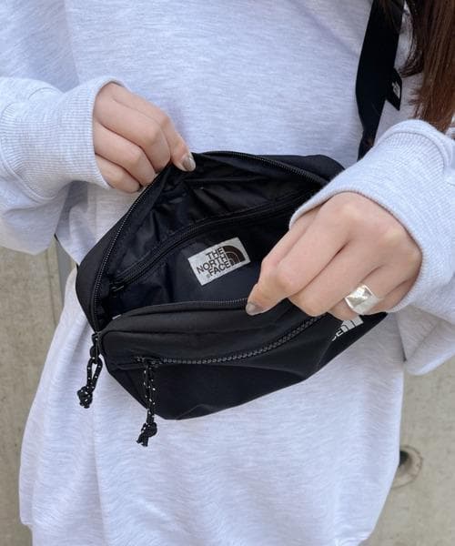 完売！ノースフェイス SUPER SLING ショルダーバッグ クロスバッグ 黒