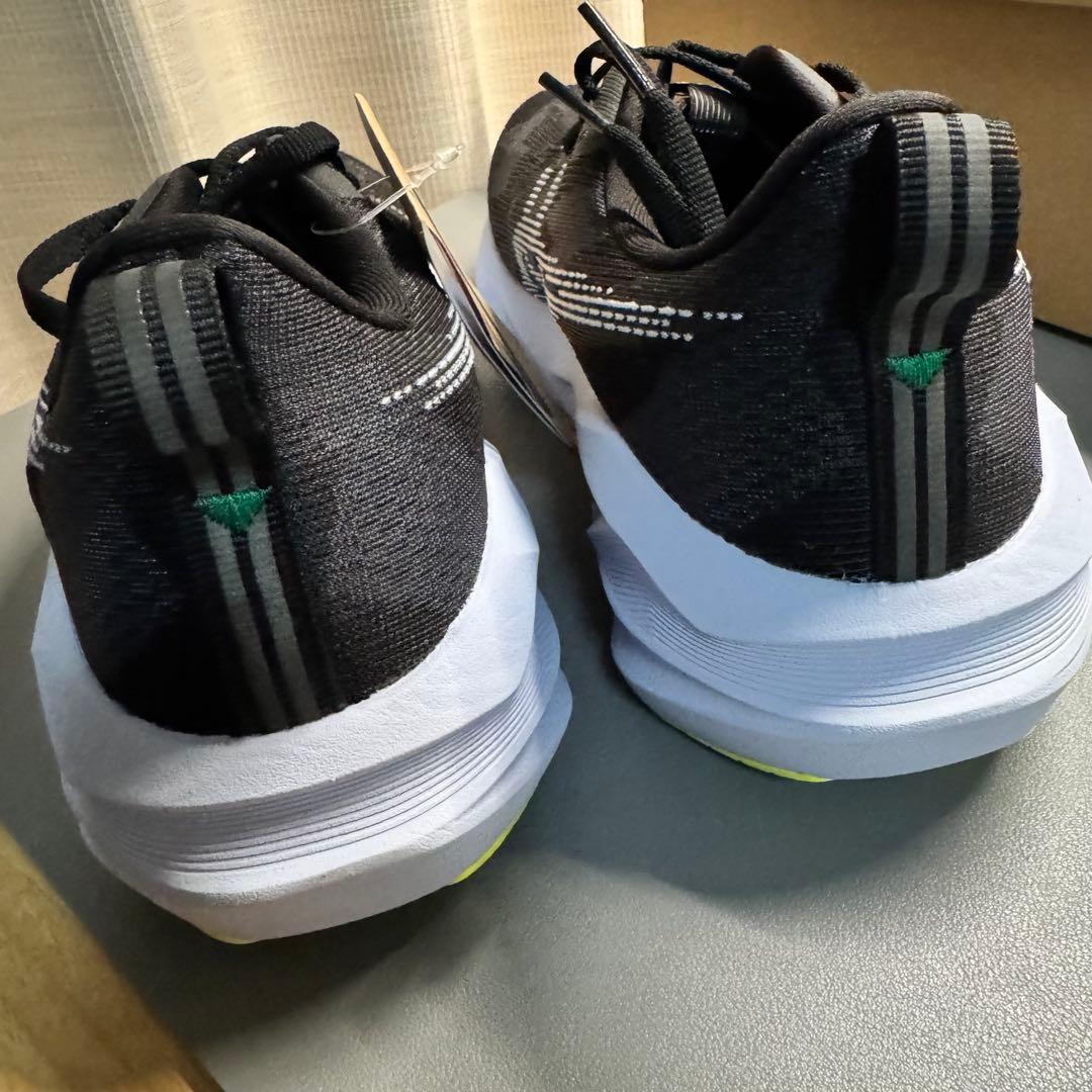 アシックス　ノヴァブラスト5 26.5cm Black/Blue Fade