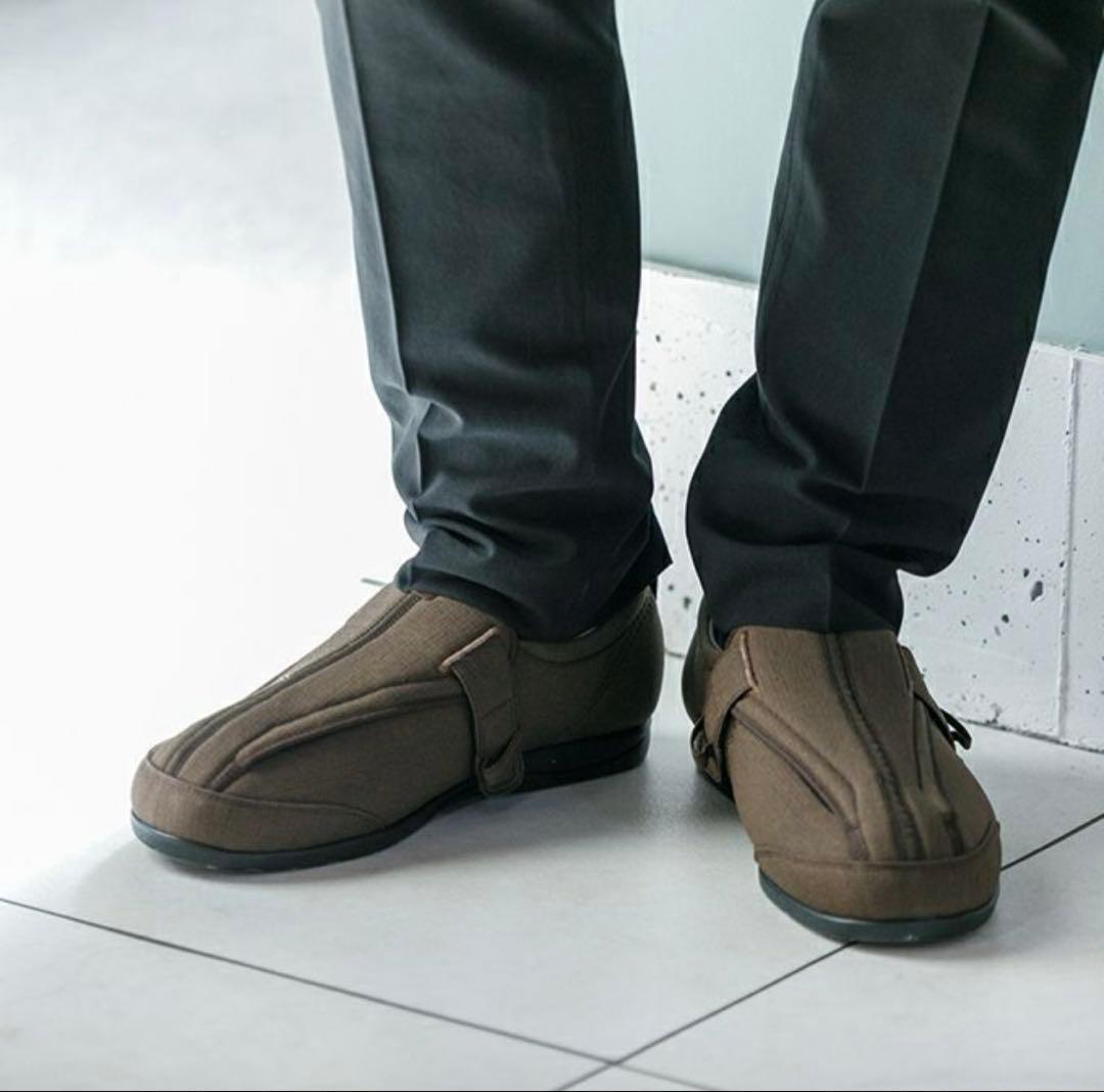 つま先ひろびろサポート　25.0〜25.5cm