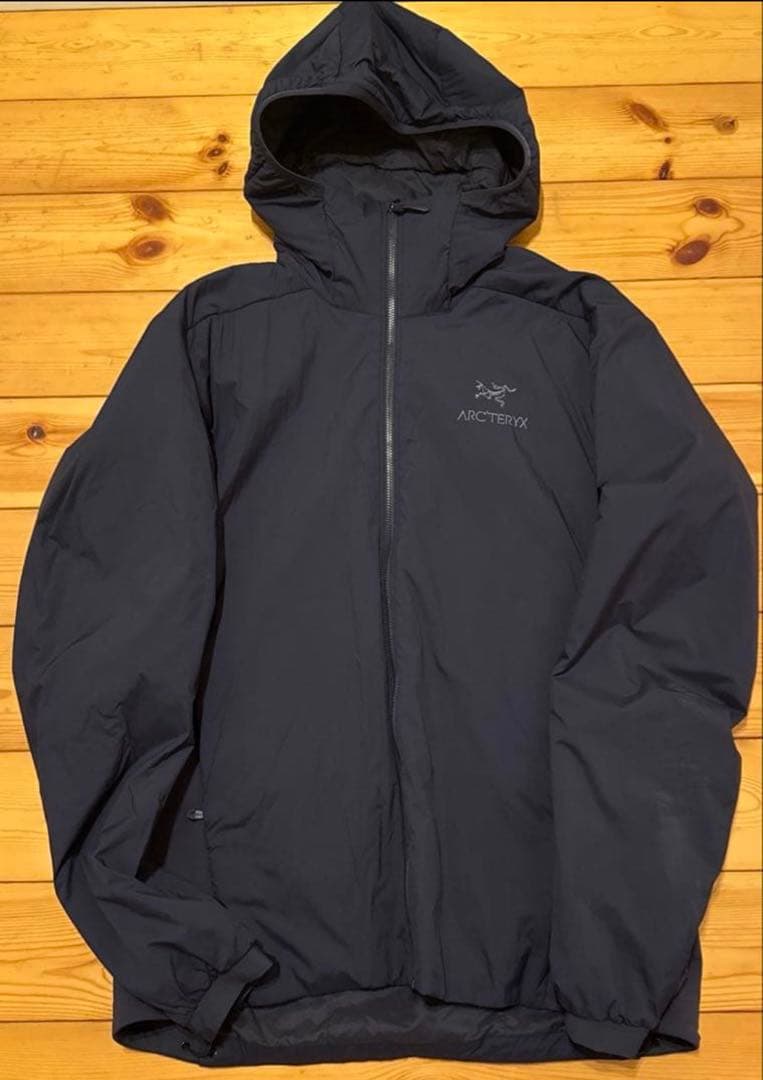 ジャケット・アウター ARC'TERYX Atom Hoody Black Sapphire / M Arc'teryx Atom SV Hoody M Black Sapphire Ski down jackets : Snowleader