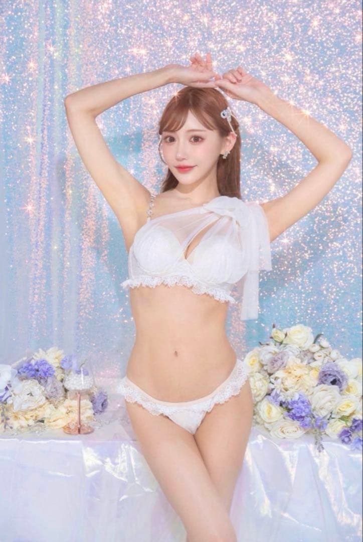 whip bunny ♡Tulle ribbon Swim wear 白