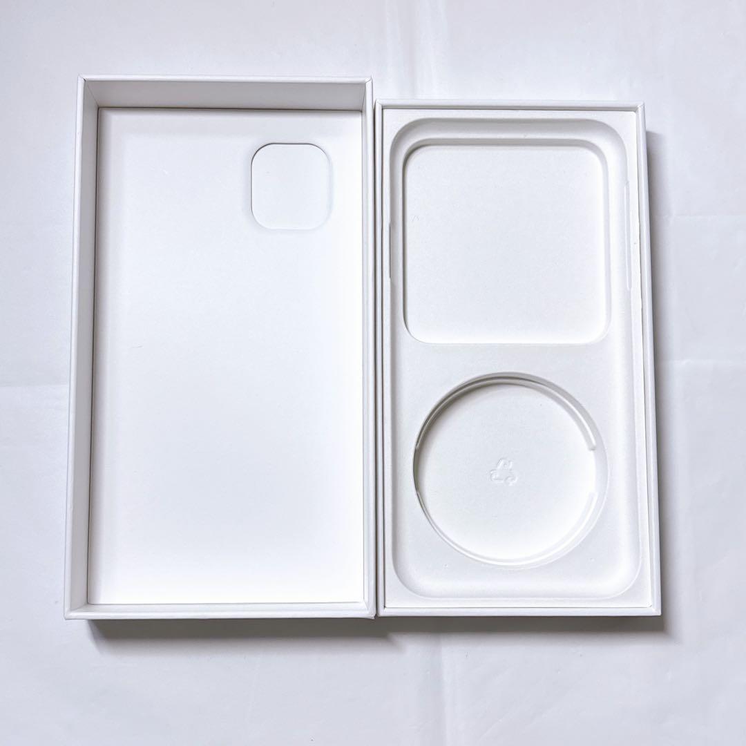 iPhone 11 256 GB SIMフリー 本体 ジャンク品 ホワイト 箱付 - メルカリ