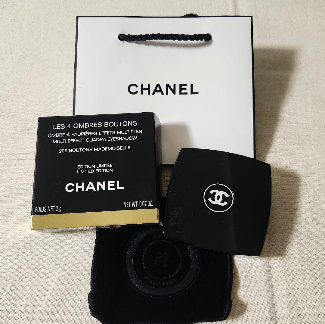 CHANEL 新作特別限定品 レキャトルオンブルブトン 209 マドモアゼル シャネル / レ キャトル オンブル ブトン 209 ブトン マドモアゼルの