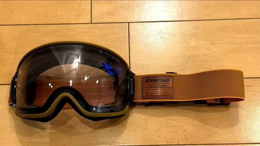 SWANS RIDGE LINE/Dice BANK ウルトラ調光 マスタード - メルカリ