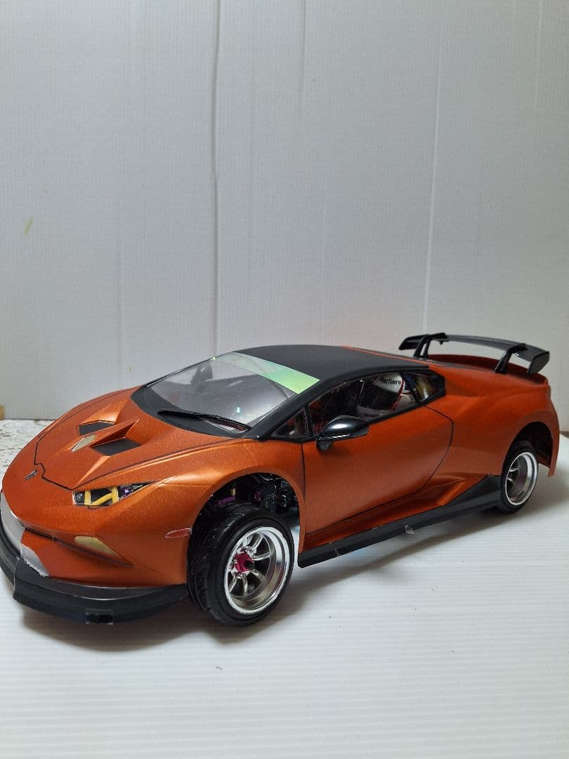 10分の1ラジコンボディ、ランボルギィニ - メルカリ