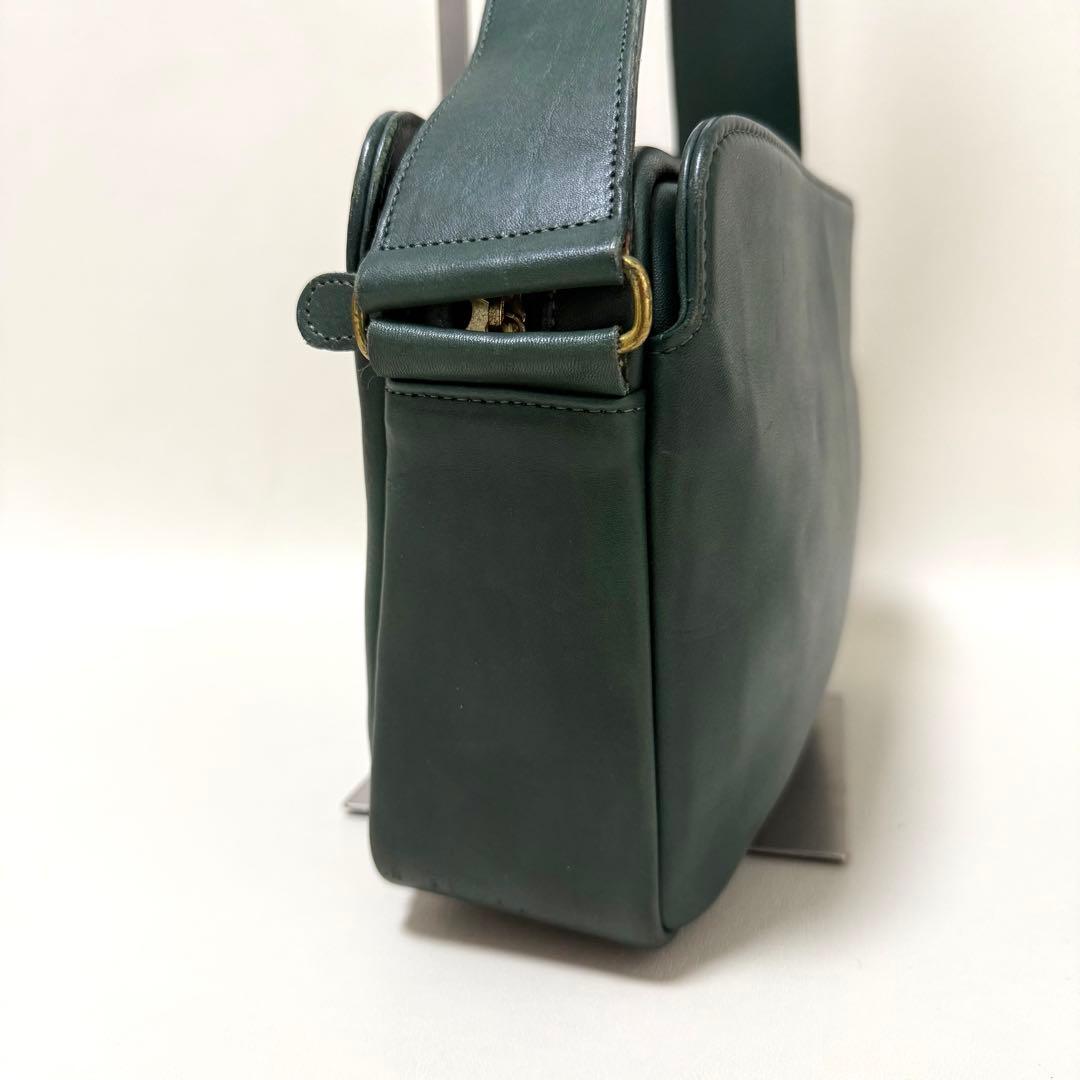 希少✨オールドコーチ✨USA製 レザーショルダーバッグ グリーン COACH