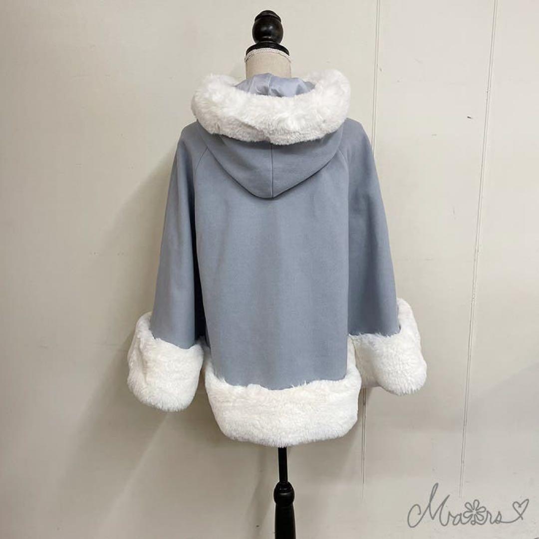 限界値下げMARS】リボン付きボリュームファーフードケープコート