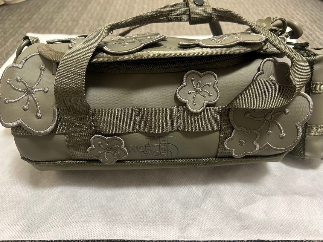ノースフェイス セシリーバンセン ベースキャンプクラッチ ニュー