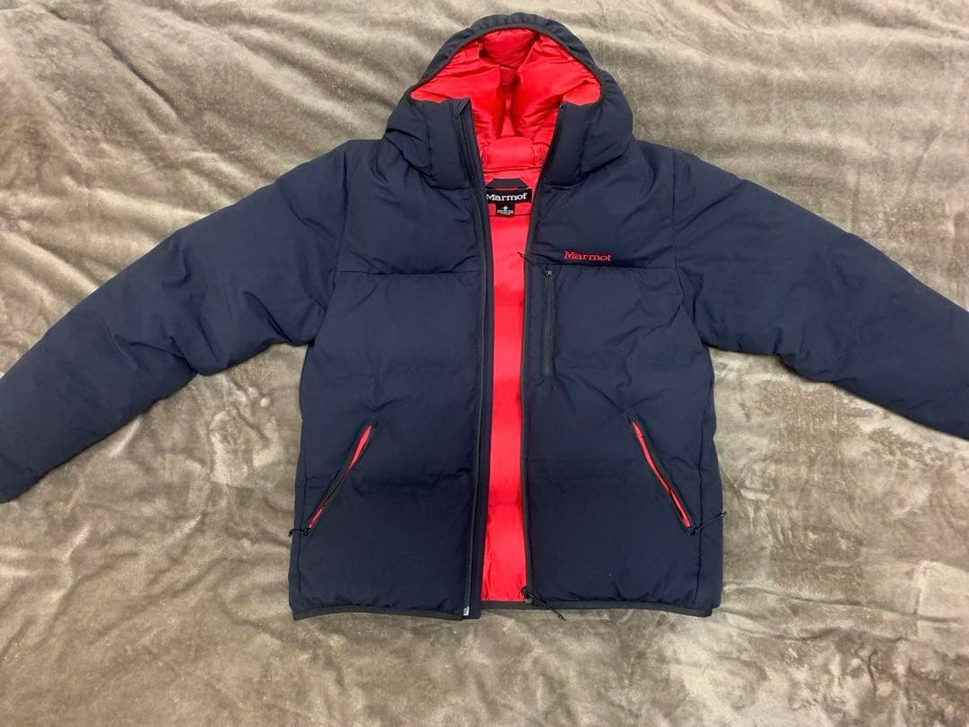 ジ*ン様 Marmot フード付きダウンジャケット 黒×赤 Marmot（マーモット） ジャケット メンズ ダウン セーター ( Marmot
