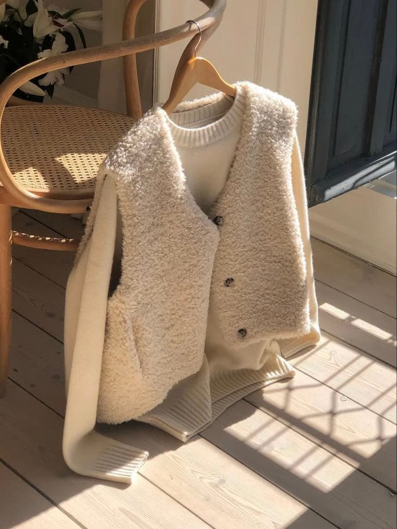 ounce Goodi mustang vest