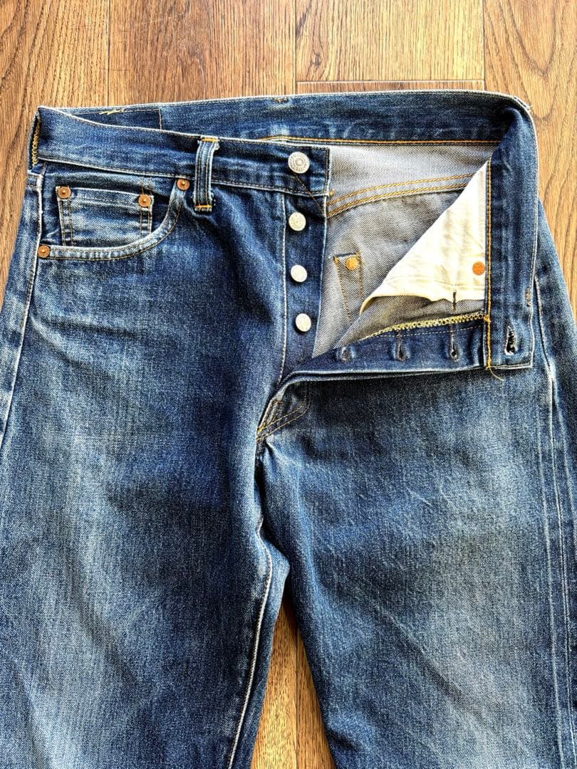 Levi's501XX米国製（バレンシア工場1998年製造モデル）W30 - メルカリ