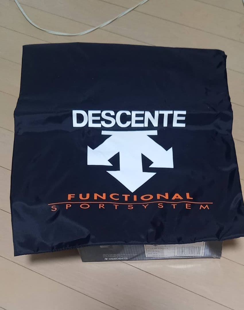 長嶋茂雄2000足限定 DESCENTE スニーカー新品 - メルカリ