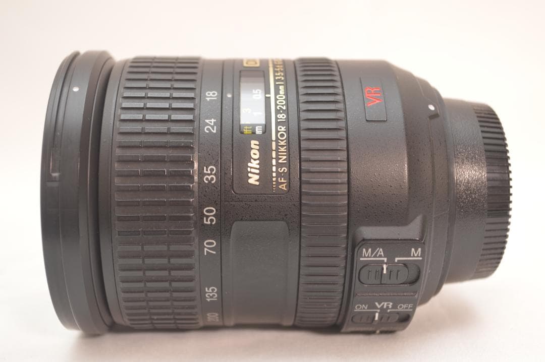 ✨美品✨ Nikon AF-S 18-200mm F3.5-5.6 G VR