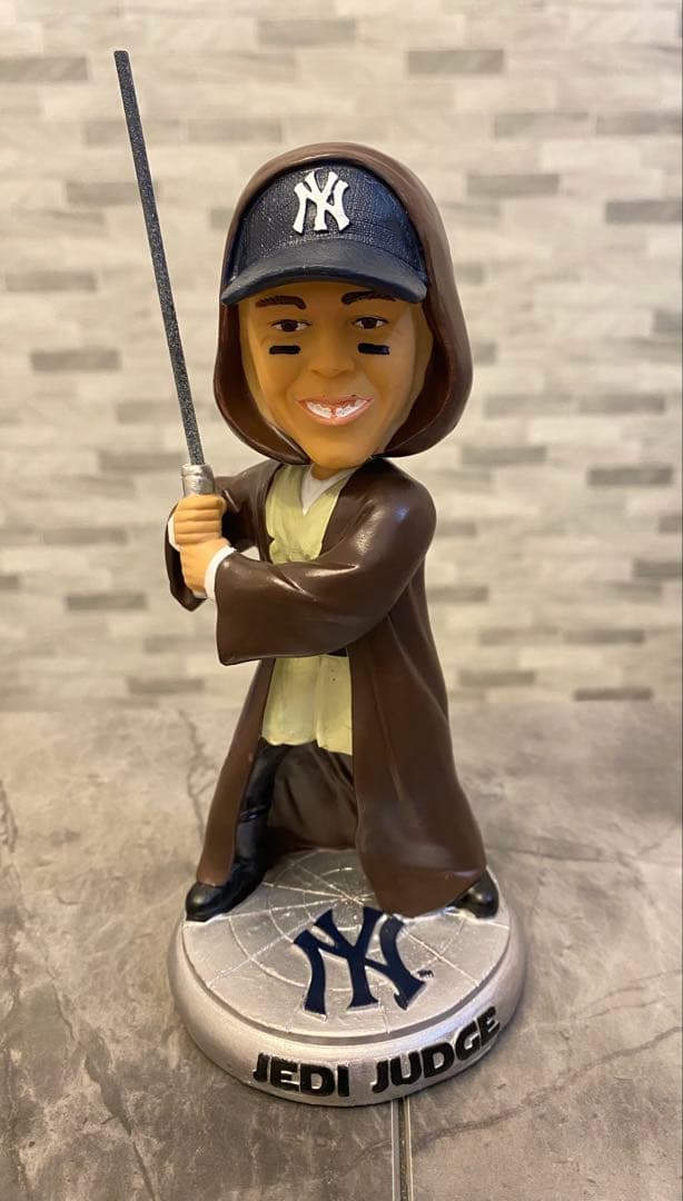 スター・ウォーズ JEDI JUDGE ボブルヘッド・フィギュア（ヤンキース
