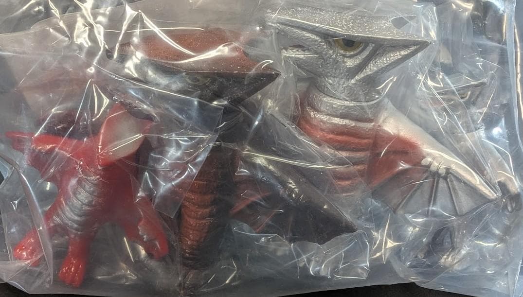 ギロン（日東復刻・マルサン）ソフビ未開封スタンダード・ミドル・ミニ