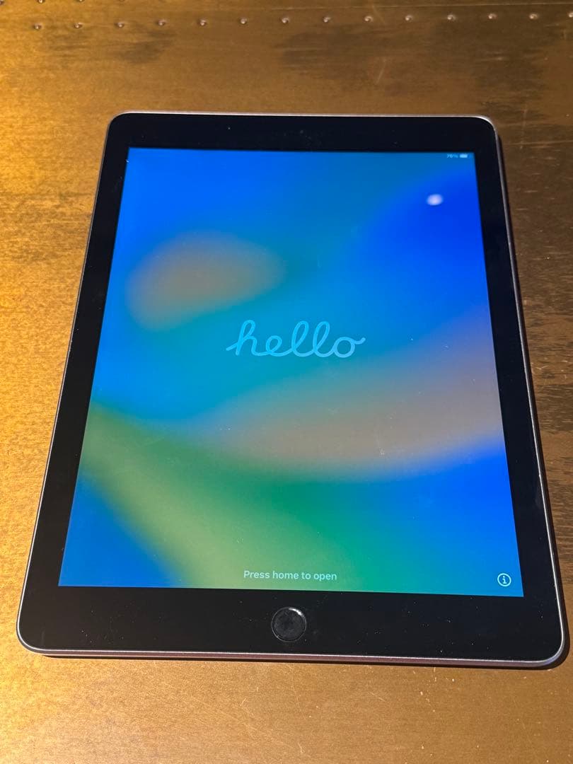 iPad第5世代　32GB ③ Apple iPad 第5世代 Wi-Fi 32GB 2017年春モデル 価格比較 - 価格.com