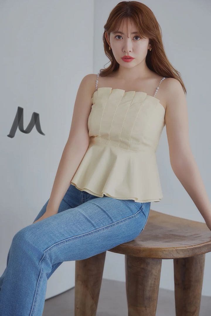 トップス Herlipto Pearl-Strap Frill Top lemon M Lemon Zest Ruffled Crop Top - White – Hazel & Olive