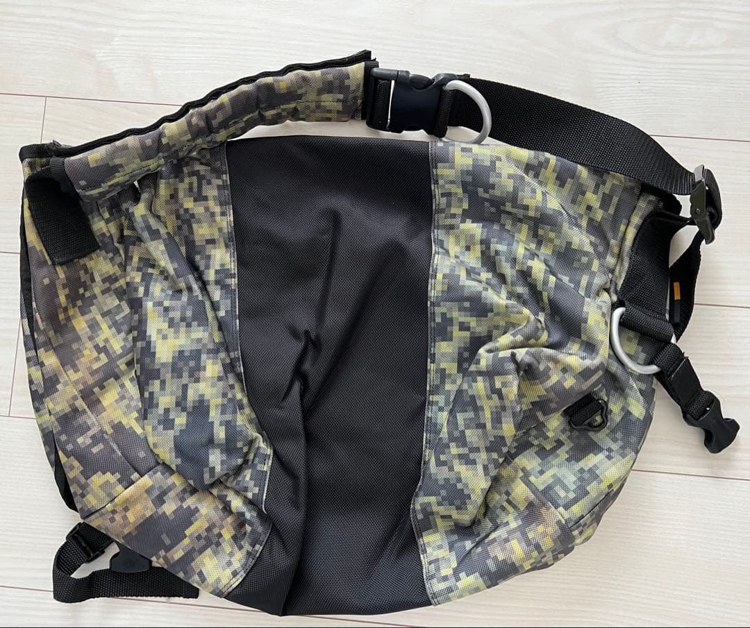 nitraid モザイクリアルウィードメッセンジャーバッグ - メルカリ