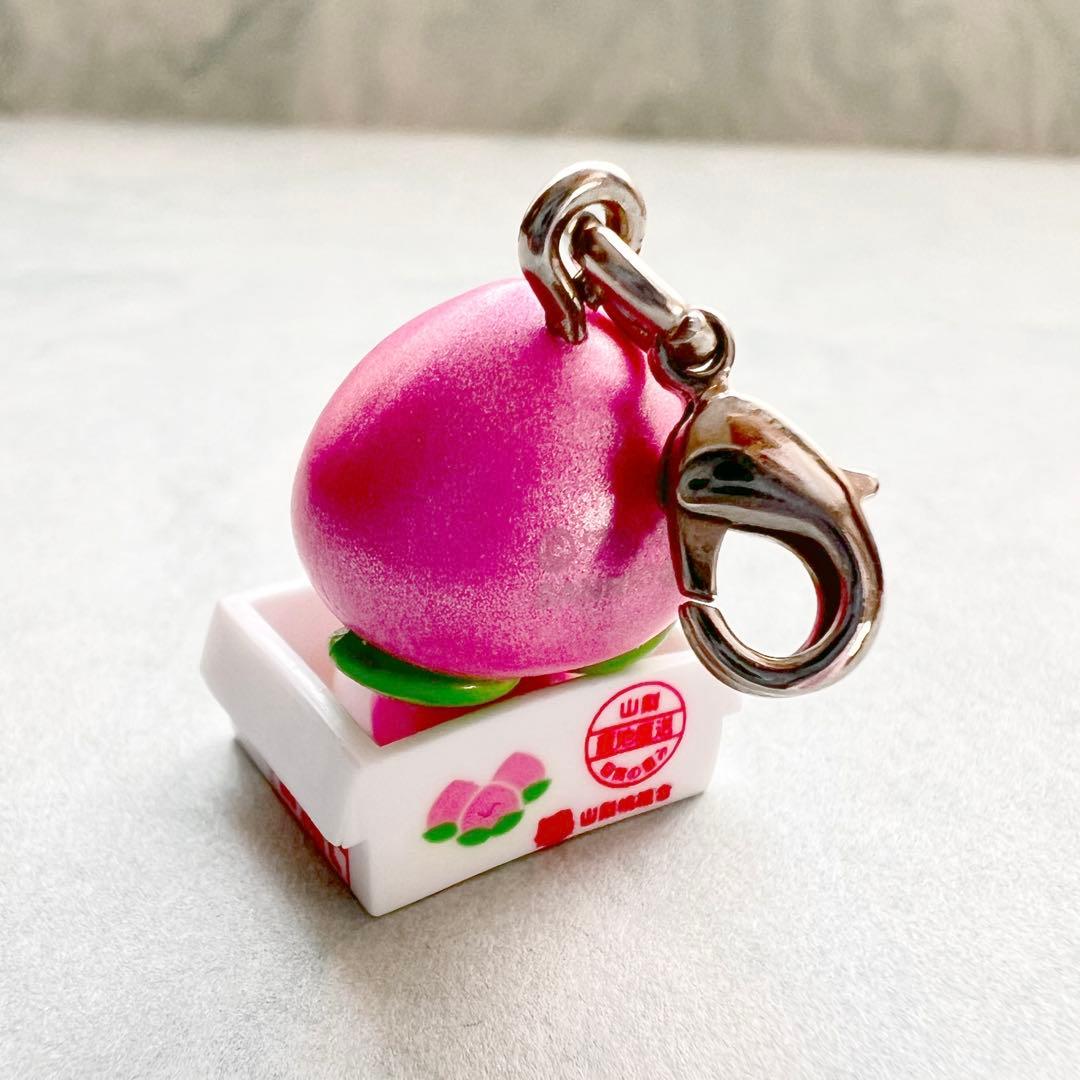 美品 2004年当時物 山梨限定 桃 ハローキティ ご当地キティ - メルカリ