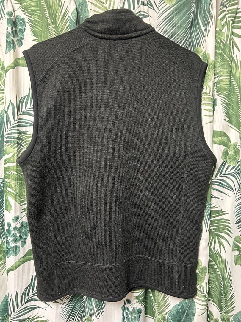 t*o様 patagonia初期型 ブラックベターセーターベストM - メルカリ