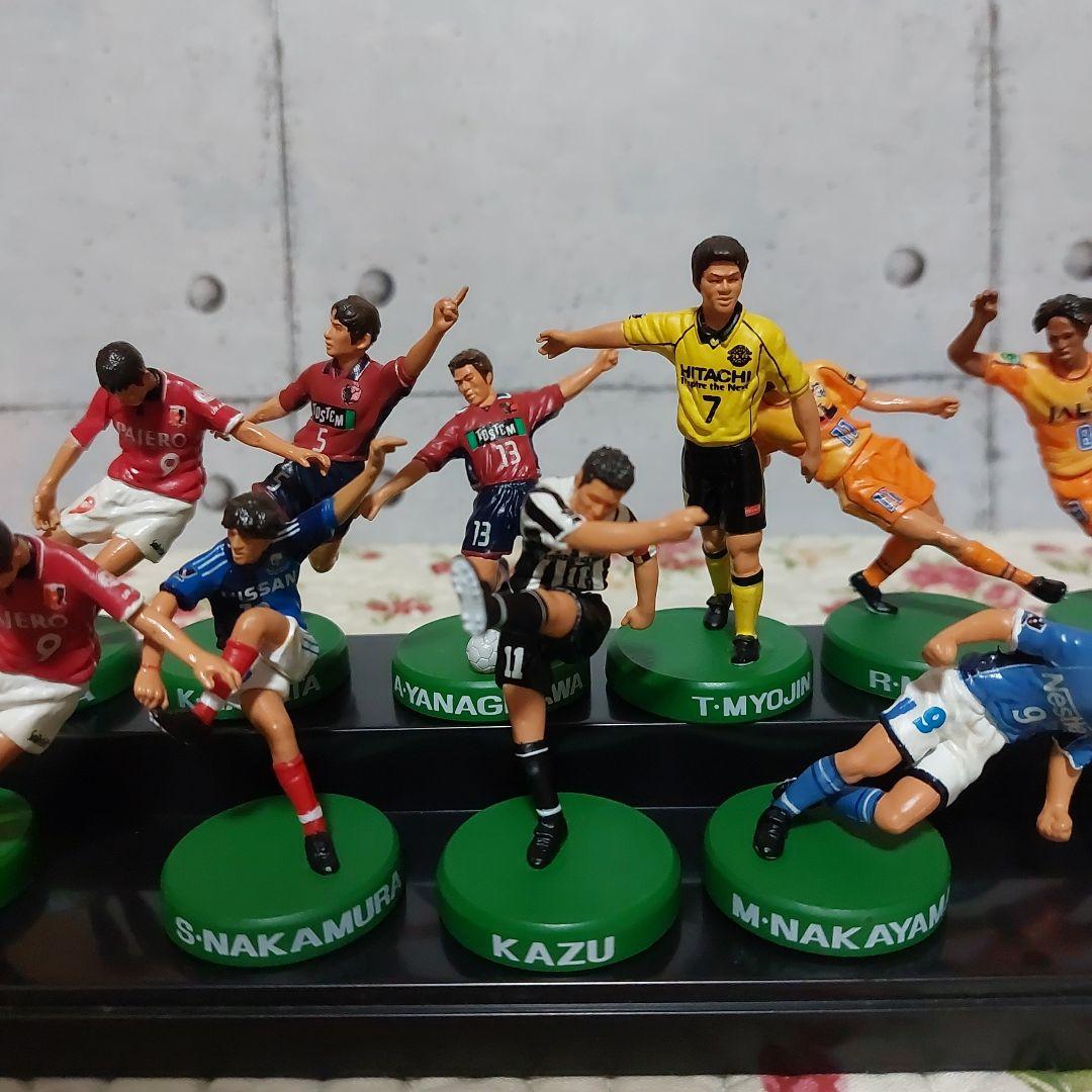 サッカー選手フィギュア 13体セット - メルカリ