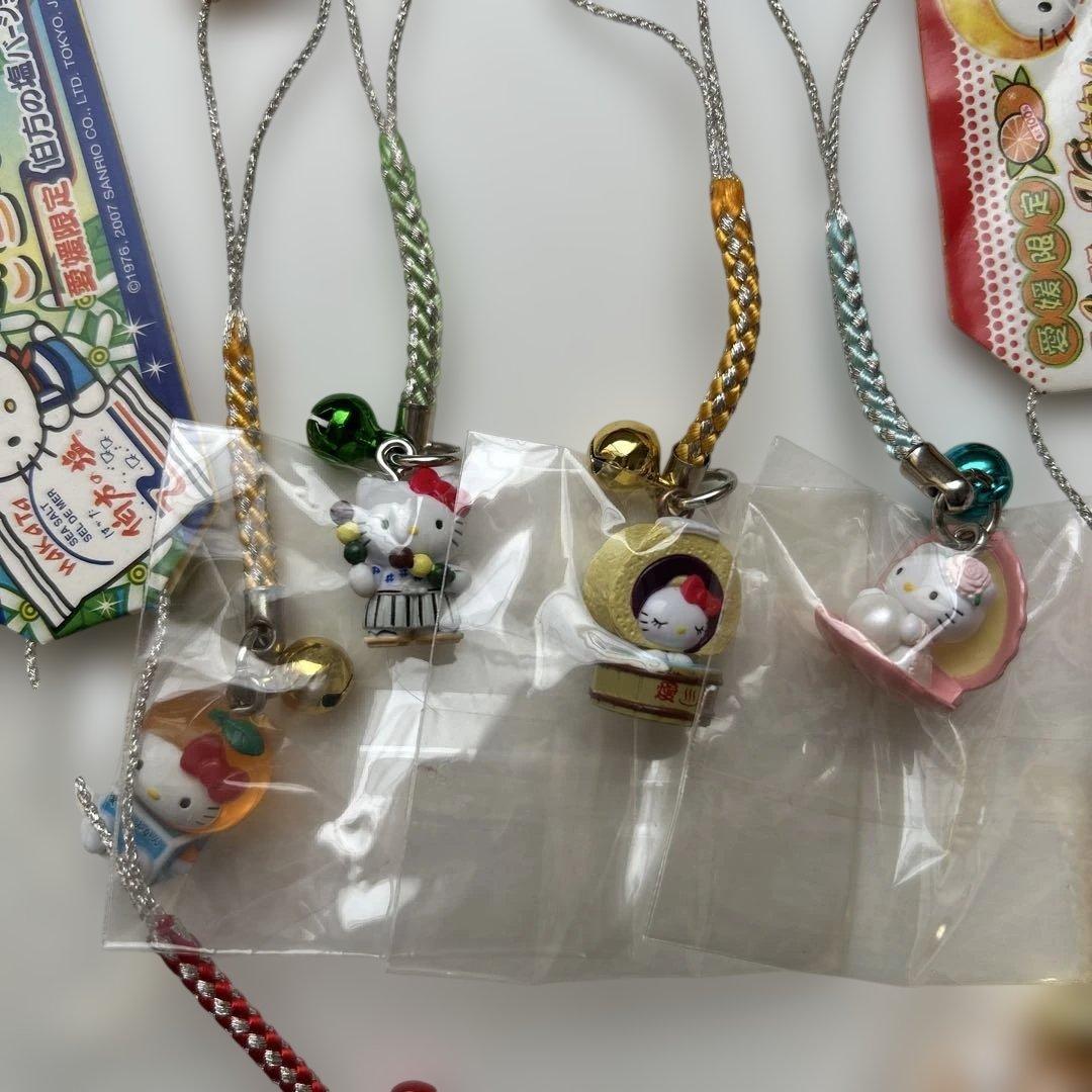 ご当地キティ 愛媛県限定 8個セット - メルカリ