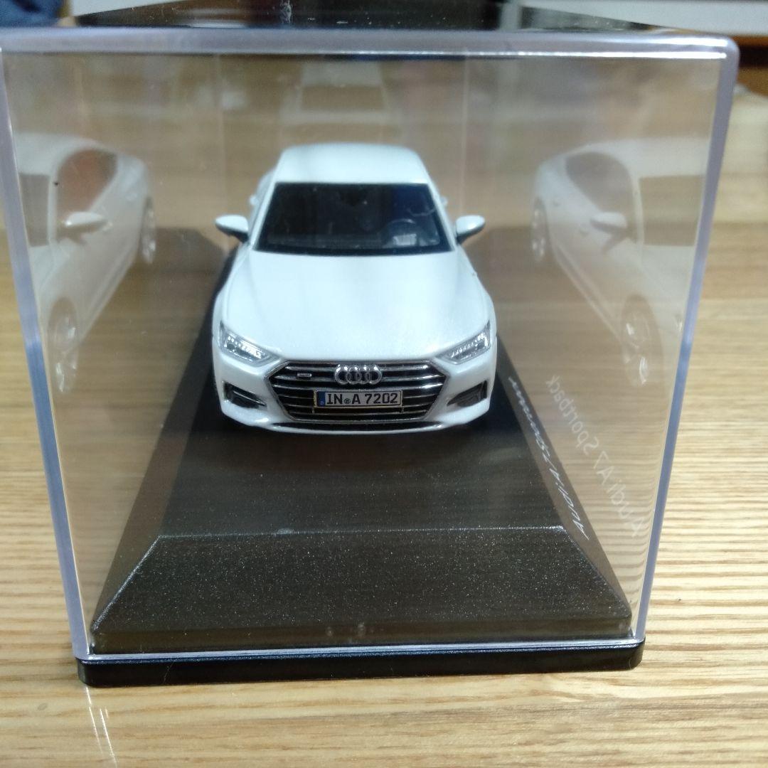 1/43 アウディ Audi A7 スポーツバック Audi 廃番 ケース 箱 - メルカリ