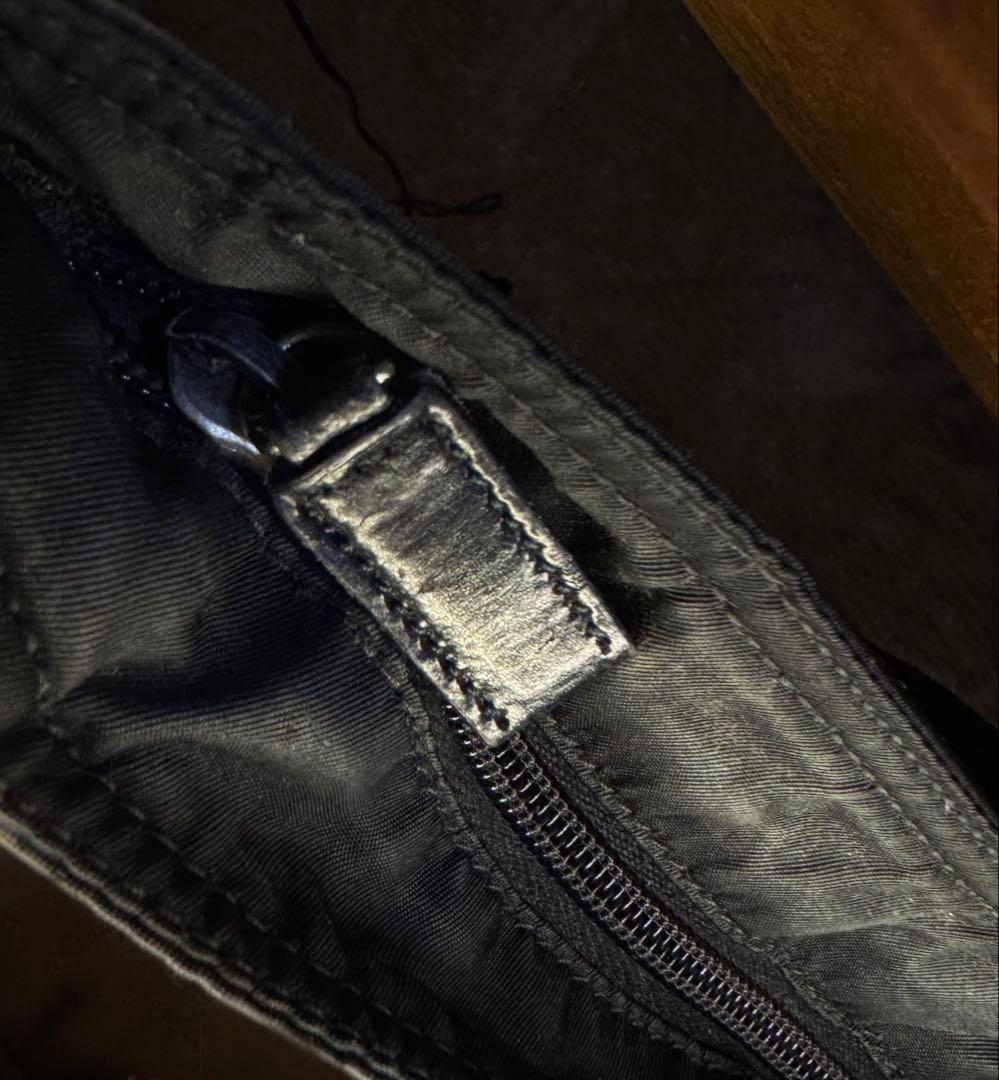 正規品・Gカード付】プラダ BT7372 ナイロン ショルダーバッグ